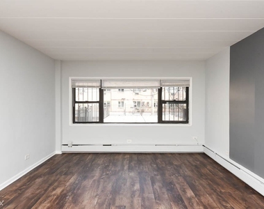 6007 N. Kenmore, Unit 201 - Photo Thumbnail 5