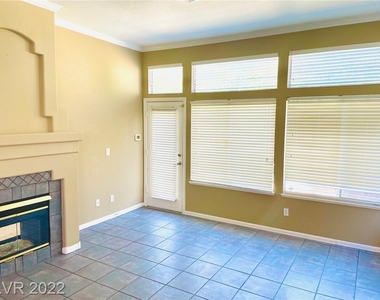 2277 Pine Forest Court - Photo Thumbnail 11