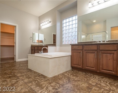 6432 Somervell Ranch Street - Photo Thumbnail 23