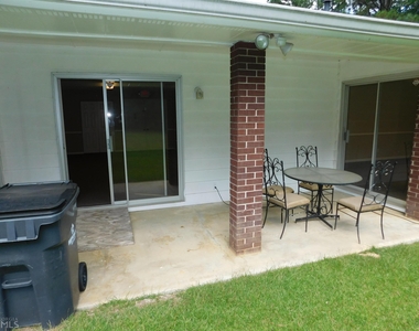 521 Swanson Drive - Photo Thumbnail 22