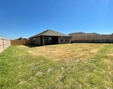 346 Renee Drive - Photo Thumbnail 28