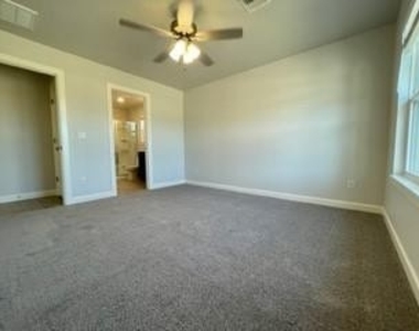 346 Renee Drive - Photo Thumbnail 3