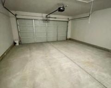 346 Renee Drive - Photo Thumbnail 19