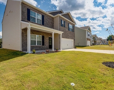 3238 Rolling Meadow Way Ne - Photo Thumbnail 1