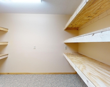 1204 Weston Avenue - Photo Thumbnail 35