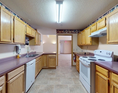 1204 Weston Avenue - Photo Thumbnail 17