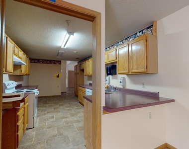 1204 Weston Avenue - Photo Thumbnail 16