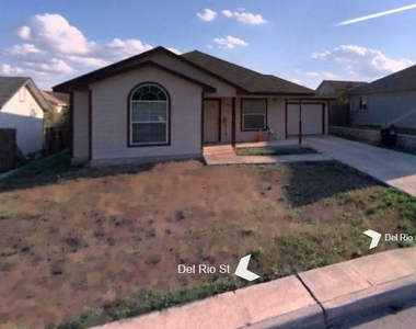 2846 Del Rio St - Photo Thumbnail 3