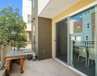 794 Leeward Way - Photo Thumbnail 8