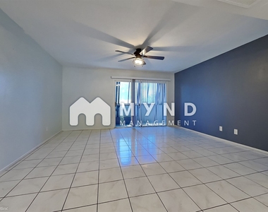 1601 W Sunnyside Dr Unit 125 - Photo Thumbnail 5