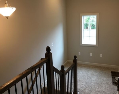 15828 Valley View Dr - Photo Thumbnail 27
