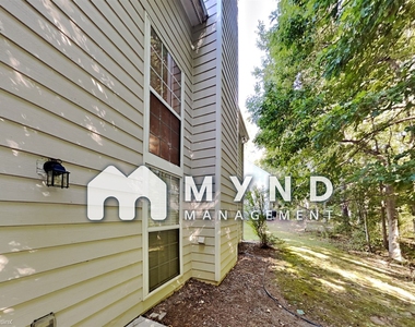 2020 Maple Ridge Drive Nw - Photo Thumbnail 16