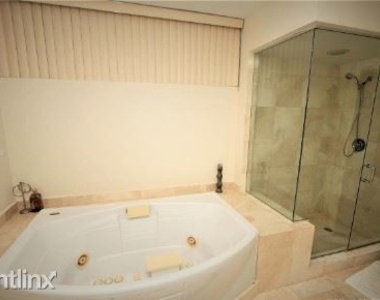 17555 Collins Ave Apt 2502 - Photo Thumbnail 4