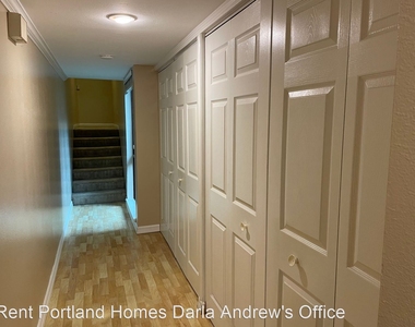 7315 Sw Beaverton Hillsdale Highway #103 - Photo Thumbnail 16