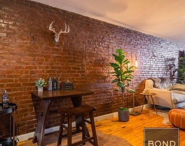 18 Stanton Street - Photo Thumbnail 2