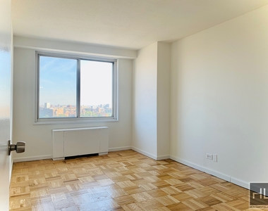 3333 Henry Hudson Pkwy W - Photo Thumbnail 2