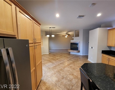 2689 West San Miguel Avenue - Photo Thumbnail 23