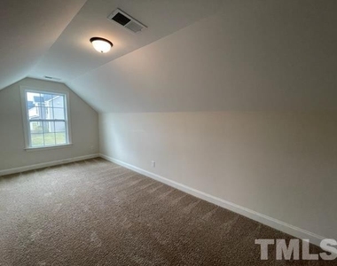 184 Blalock Drive - Photo Thumbnail 23