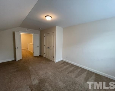 184 Blalock Drive - Photo Thumbnail 22