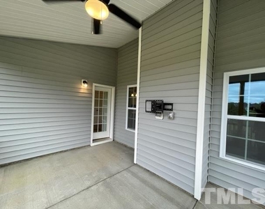 184 Blalock Drive - Photo Thumbnail 28