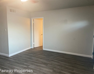 1202 Newning Ave #100 - Photo Thumbnail 2