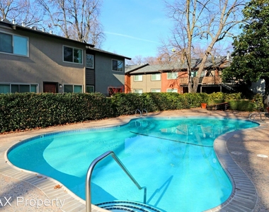 2707 La Verta Court - Photo Thumbnail 0