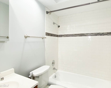 6001 N. Kenmore, Unit 311 - Photo Thumbnail 18