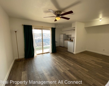 1840 Burton Dr Apt 153 - Photo Thumbnail 7