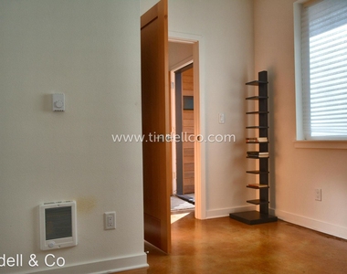 4936 N Haight Ave - Photo Thumbnail 21