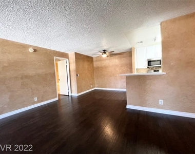 2200 South Fort Apache Road - Photo Thumbnail 18