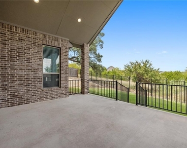 501  Rancho Sienna Loop - Photo Thumbnail 26