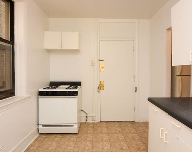 2330 N. Spaulding, Unit 1a - Photo Thumbnail 1