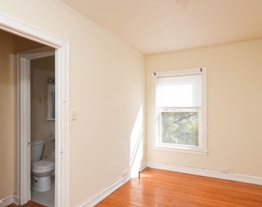 1211 W. Elmdale, Unit 2f - Photo Thumbnail 14