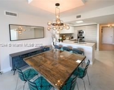 330 Sunny Isles Blvd Apt 5-804 - Photo Thumbnail 1