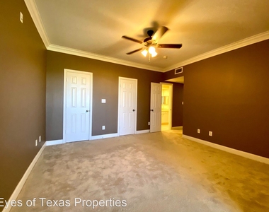 7701 Rialto Blvd #137 - Photo Thumbnail 13