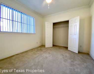 7701 Rialto Blvd #137 - Photo Thumbnail 21