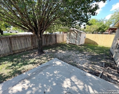 9763 Emerald Pl - Photo Thumbnail 26