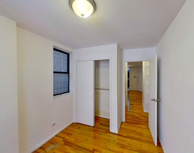 221 West 105th Street - Photo Thumbnail 3