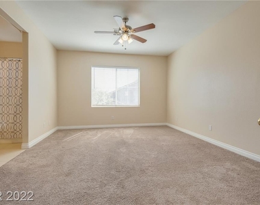 856 Clear Diamond Avenue - Photo Thumbnail 19