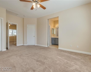 856 Clear Diamond Avenue - Photo Thumbnail 20