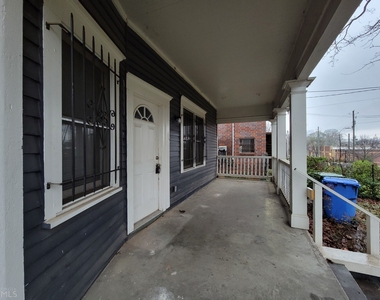 699 Formwalt Street Sw - Photo Thumbnail 12