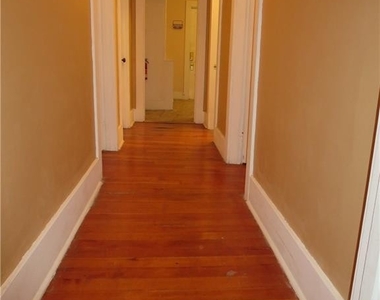 1725 James St Street - Photo Thumbnail 2