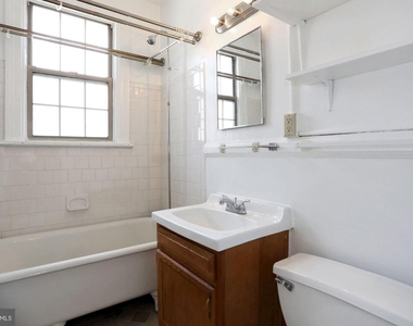 1441 Harvard St Nw #33 - Photo Thumbnail 12