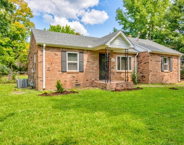 9224 Poplar Pike - Photo Thumbnail 0