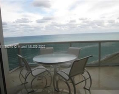 18101 Collins Ave Apt 1707 - Photo Thumbnail 4