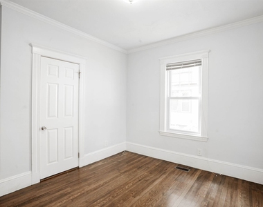 169 Tremont St - Photo Thumbnail 20