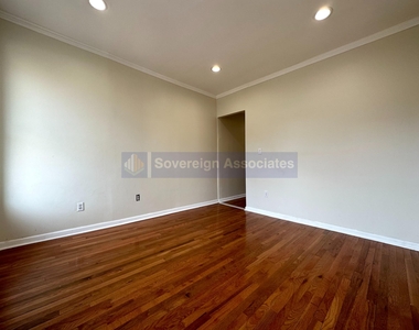 3405 Broadway - Photo Thumbnail 1