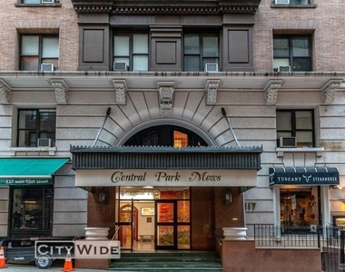 West 58 Street good price for location - Photo Thumbnail 1