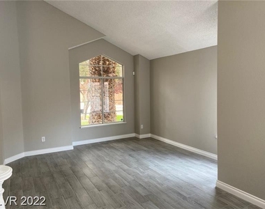 8425 Haven Brook Court - Photo Thumbnail 2