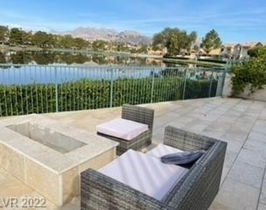 2505 Seascape Drive - Photo Thumbnail 2